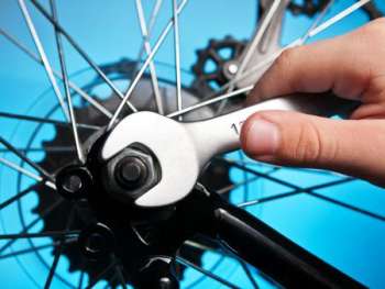 Ремонт велосипеда: качественные держатели